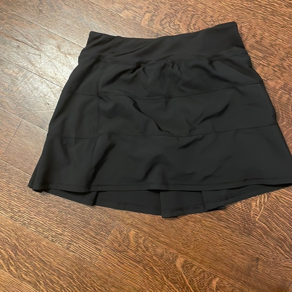 woman's size medium skirt with shorts attached